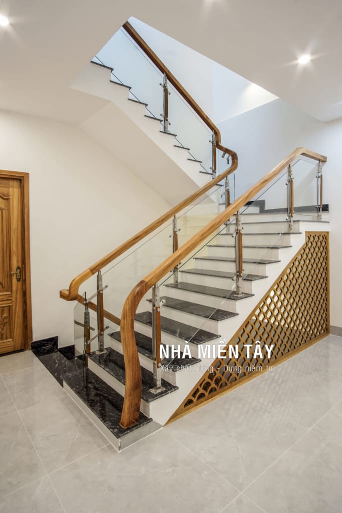 nhà phố 4 tầng hiện đại
