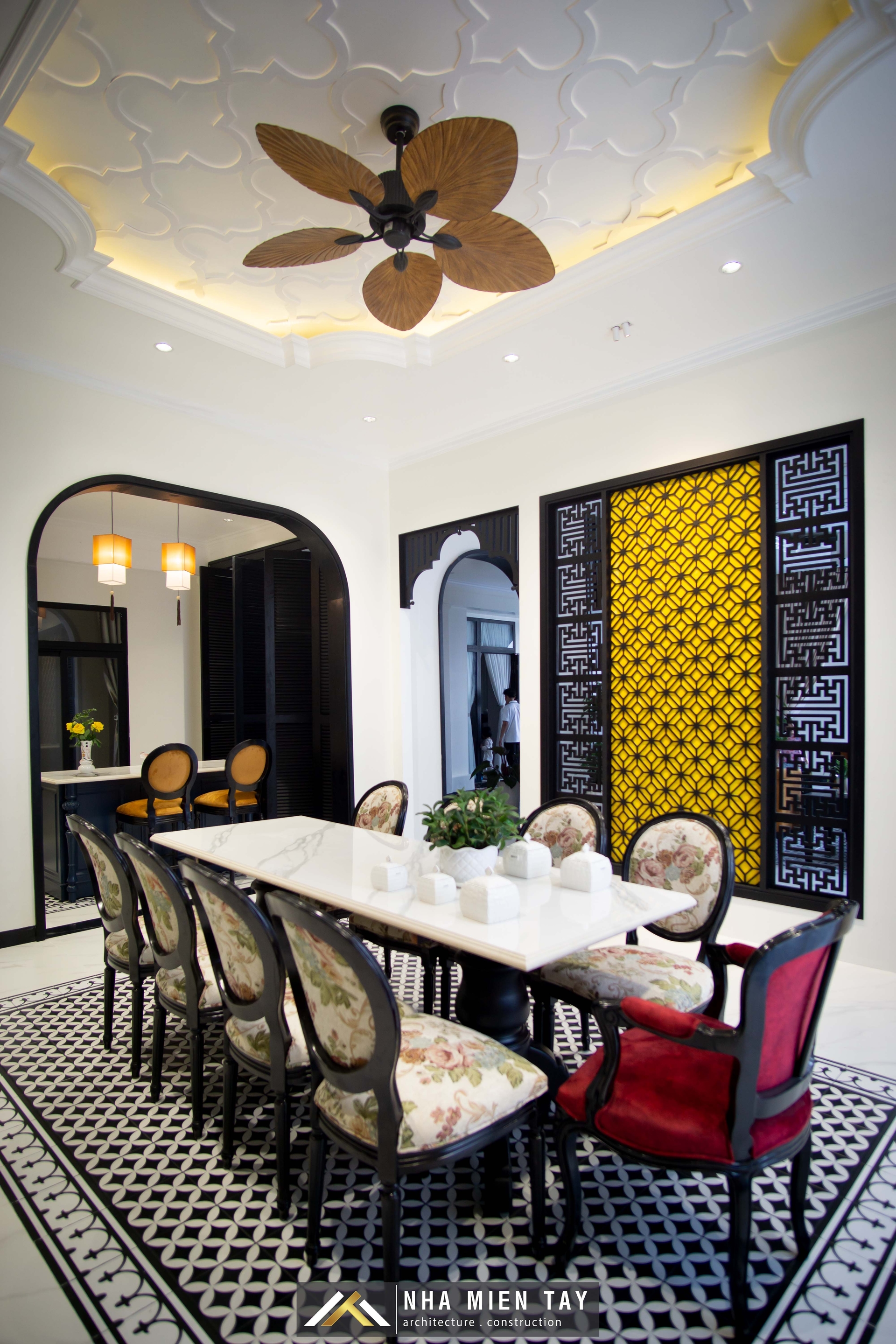 nhà phố phong cách indochine